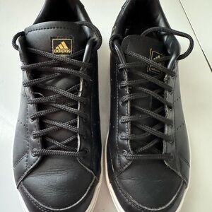 Adidas Adicross Black and White Spike less Golf Shoe Sneakers 6.5